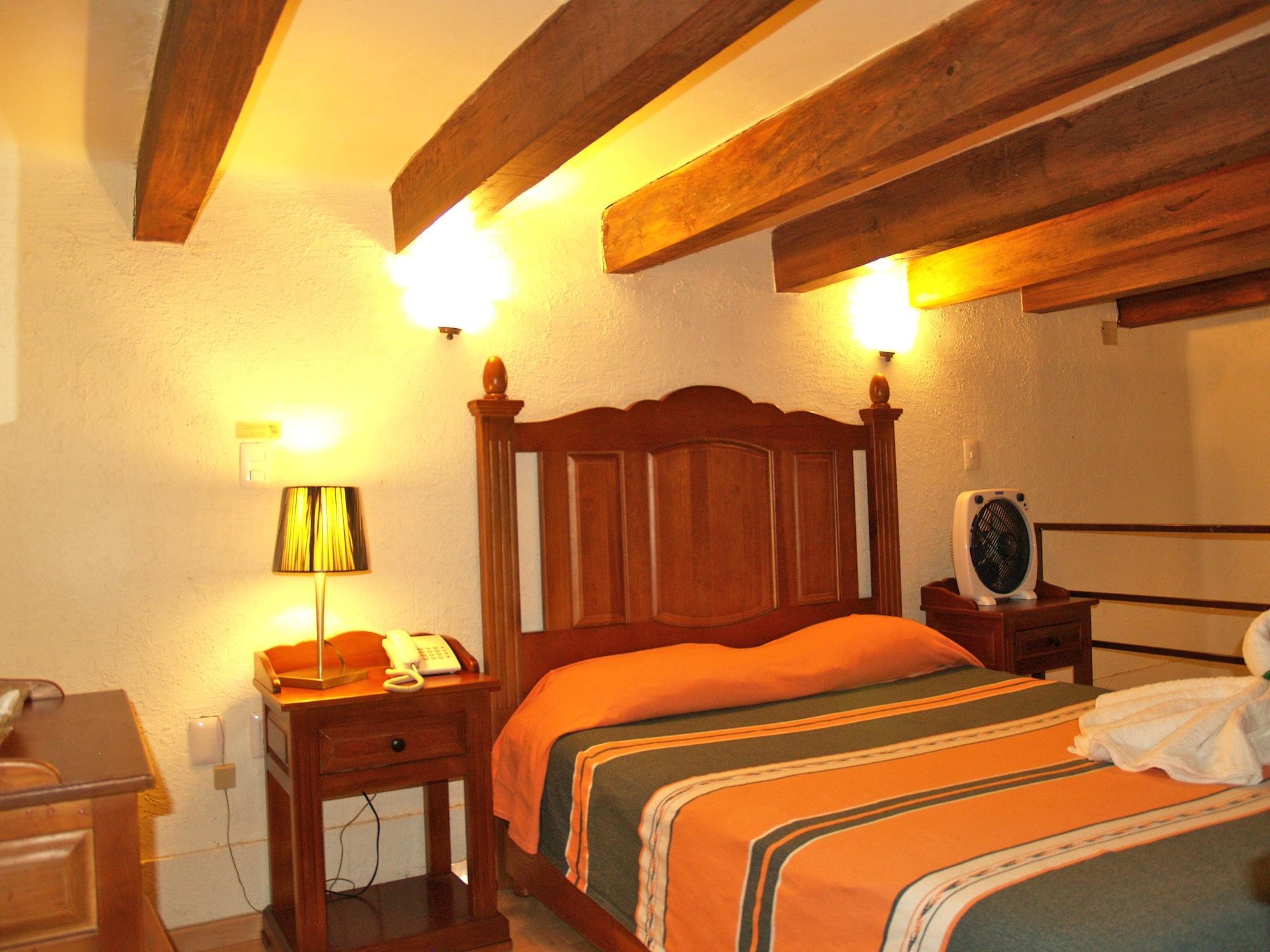 Hotel Refugio Agustino Morelia Ngoại thất bức ảnh